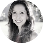 April L circle transparent